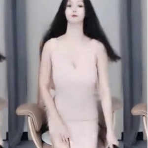 嘉易李纯儿虎牙舞蹈42部土豪定制2.98G太顶了