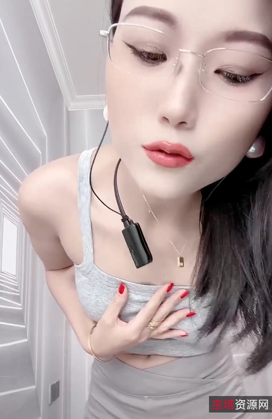 快手冷美人御姐后摇73部6.5G绝密收藏