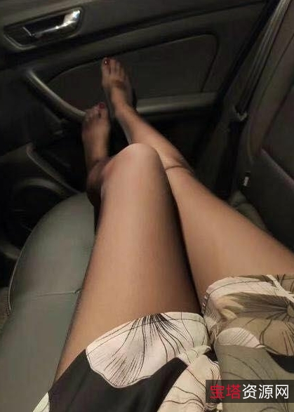 蜜桃吖英语老师超89部福利视频6.6G推特展示宅男必存