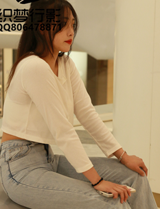 性感织梦映像元气少女牛仔裤棉袜作品1部926M