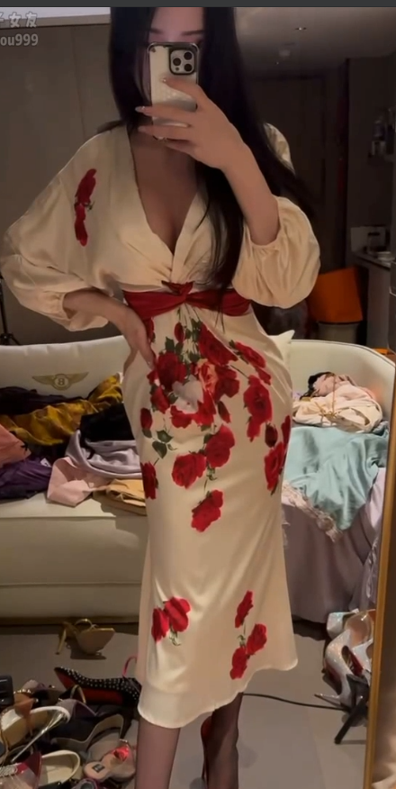 灵曦顾热辣抖音28部蜜桃舞秀3.2G典藏