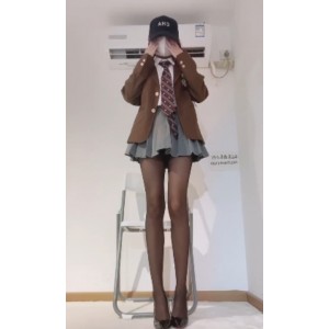 苏小柠反差婊抖音风合集50部23.8G太诱惑了