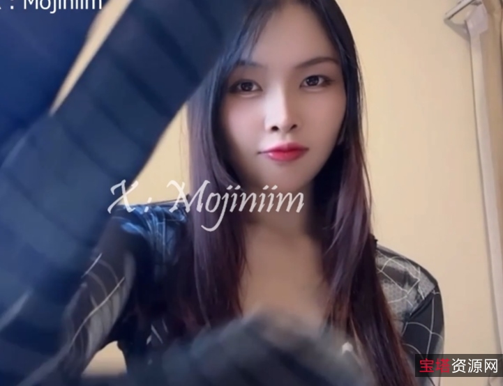 推特Mojiniim付费合集53部17G劲爆