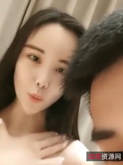 推特大蜜桃热辣合集52部46.2G黑丝福利