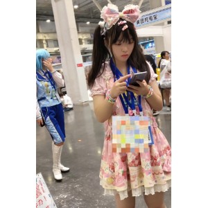 推特小樱伪娘视频53部10.1G优质