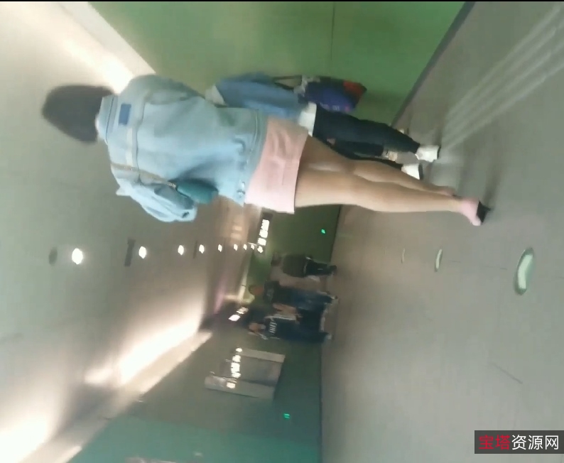 推特丝袜美女高跟鞋鉴定1部221MB太惹火了