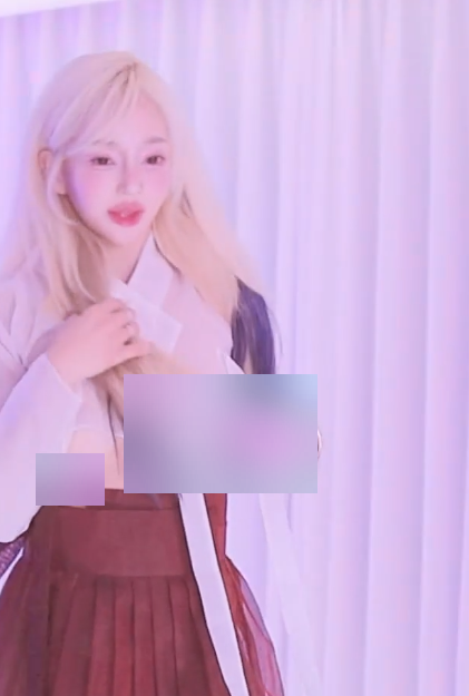 Ins热舞自拍77号白发女神合集45部77GB美腿诱惑