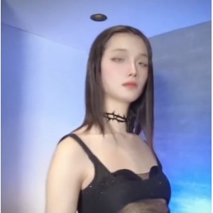 小破站伪娘足系列1V+500M太顶了黑丝猫猫被开发