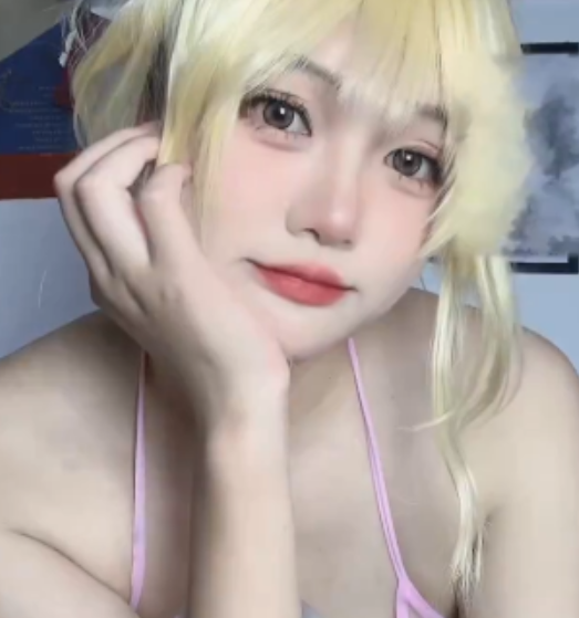推特puppy_doll私房拍摄4部视频21张图片600m娇小可爱